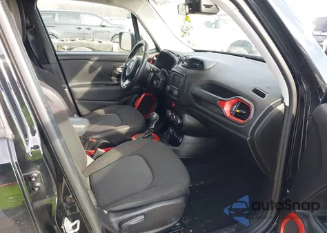 2017 Jeep Renegade Trailhawk 4X4 из США, поврежденный, VIN ZACCJBCB8HPF17992